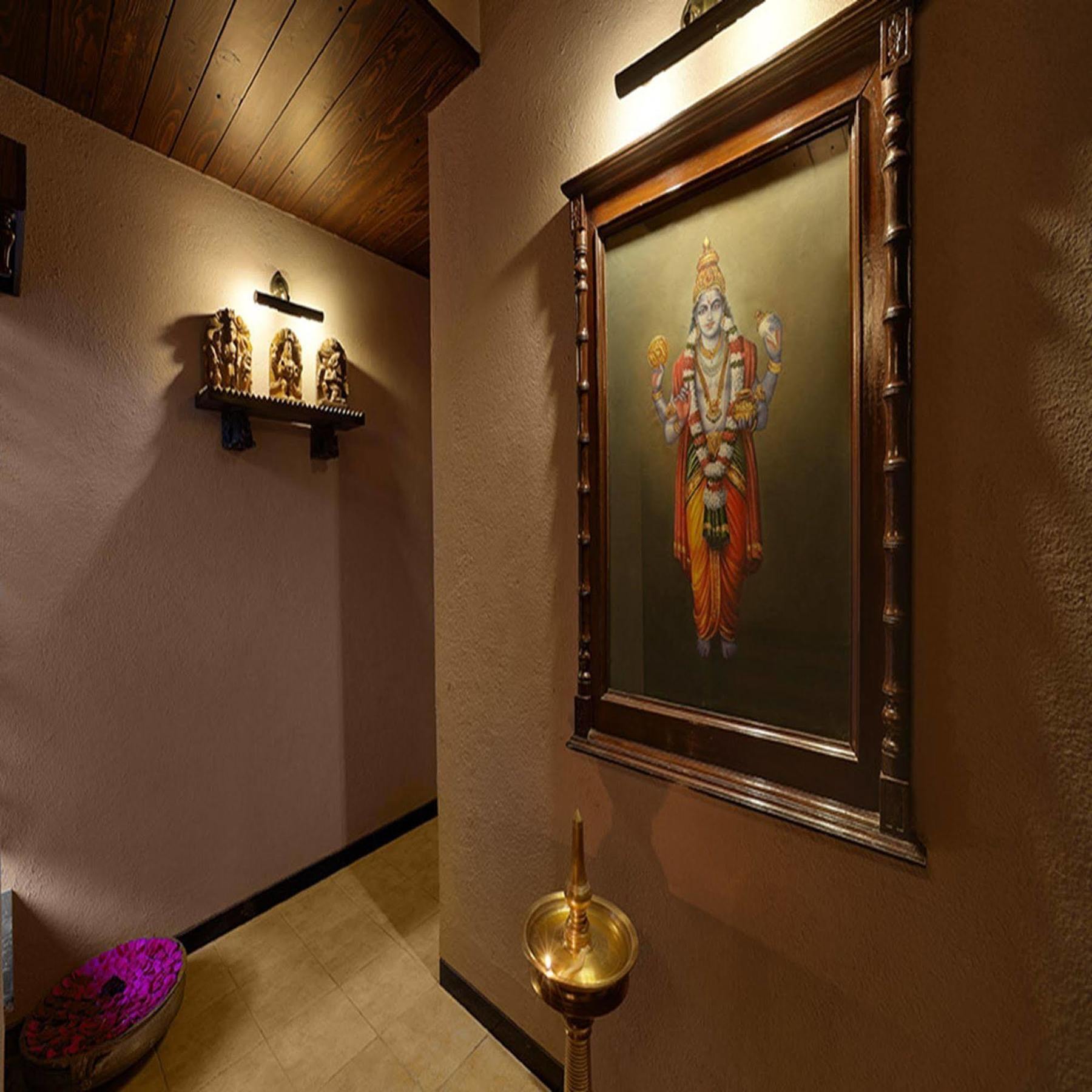 Renest Shraddha Inn - Ширди Экстерьер фото